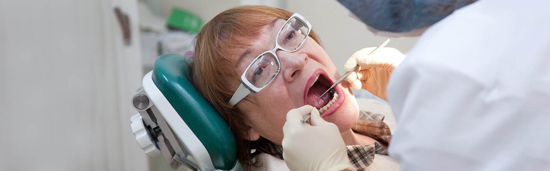 Our Professional Periodontal Treatment Dentist in Manhattan